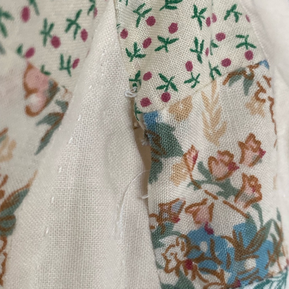 Vintage Patchwork Quilted Vest Gilet Women’s Size Medium Cottagecore Floral - Picture 8 of 9